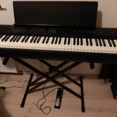 Roland FP-E50 88-Key Digital Piano 2024 - Present - Black image 2