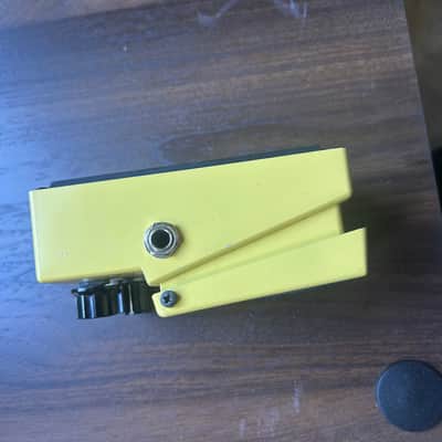 Boss SD-1 Super OverDrive (Silver Label) 1997 - Present - Yellow image 2