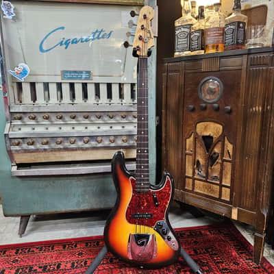 1965 Fender Jazz Bass 3 tone Sunburst image 2