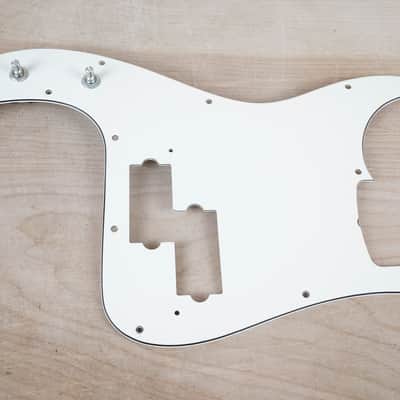 Fender PB62 PB57 LH Precision P Bass Pickguard Left Handed Prewired Loaded with Pots, Capacitor, and Jack MIJ / CIJ White 3 Ply Aged Old Stock 13 Hole Vintage Style Reissue image 2