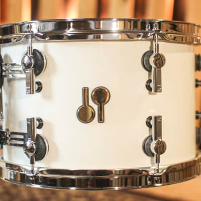 Sonor SQ2 Medium Maple Pure White High Gloss Drum Set - 18x14, 12x8, 14x13 image 5