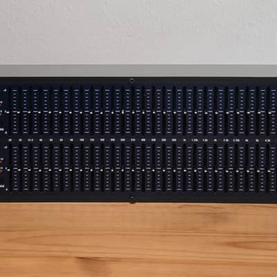 Immagine dbx 1231 Dual Channel 31-Band EQ 2010s - Black - 9