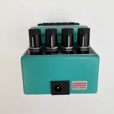 BOSS Bass Limiter/Enhancer Guitar Pedal (LMB-3) image 2