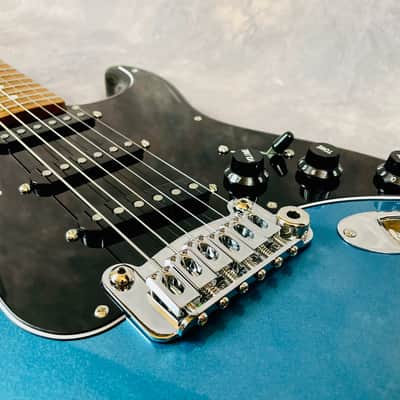 G&L Custom Shop Legacy 2023 - Lake Placid Blue Burst image 22