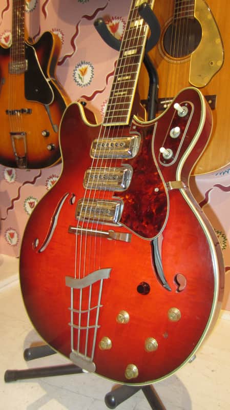 Harmony H-77 Three Pickup Hollowbody 1960s - Sunburst image 1