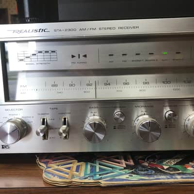 Vintage 1980 Realistic STA-2300 AM/FM Hi-Fi 120 Watt Stereo Receiver with Owners Manual image 4