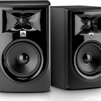 JBL 305P MKII Powered 5-Inch Two-Way Studio Monitor Bundle (Pair) image 4