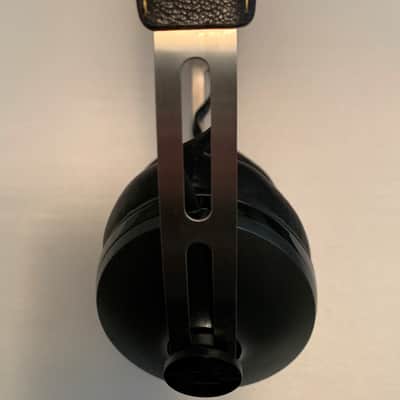 Sennheiser Momentum M2 AEBT image 2