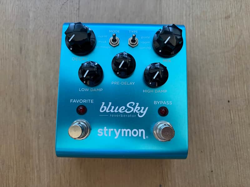 Strymon Blue Sky Reverberator V1 2010 - 2022 - Blue image 1