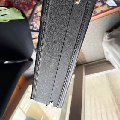 Gibson Les Paul square case black/yellow image 8