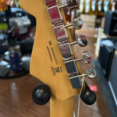 Fender Player II Stratocaster 2024 - Transparent Cherry Burst /6lbs. 11.2oz. #MXS24045977 image 9