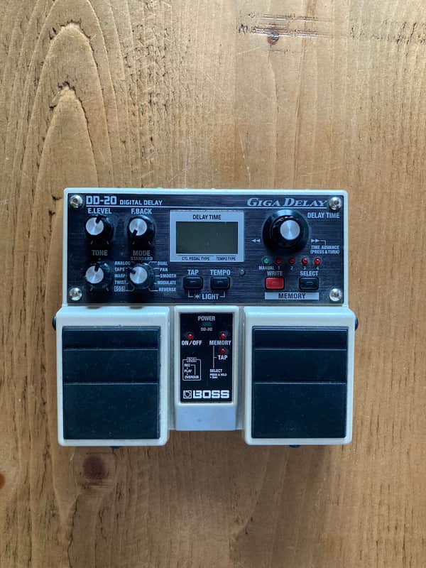 Boss DD-20 Giga Delay
