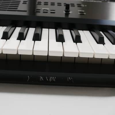 KORG KRONOS 2 61-Key image 9