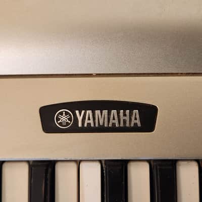 Yamaha YPG235 Portable Grand Piano w/ Power Supply image 2