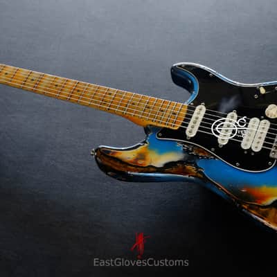 Fender Stratocaster Special Edition HSS Pelham Blue/Sunburst Heavy Aged Relic by East Gloves Customs image 15