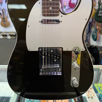 Fender American Ultra Telecaster, Rosewood Fingerboard, Texas Tea with Case - Pre Owned image 6