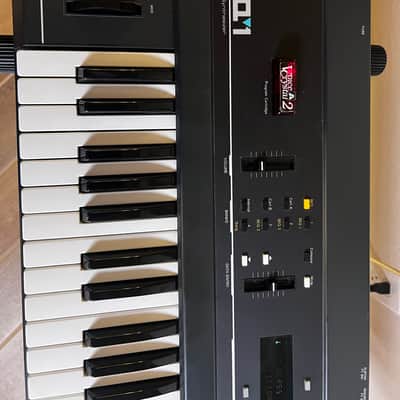 Ensoniq ESQ-1 Synthesizer with voice cartridge and original ESQ-1 Musicians Manual included image 7