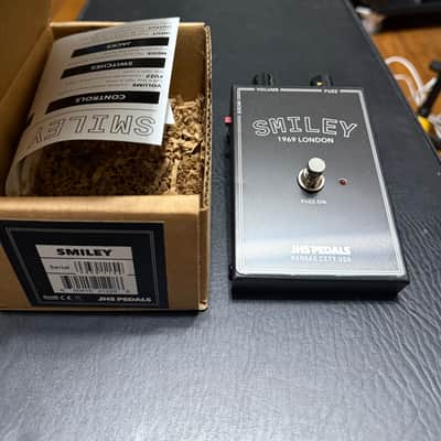 JHS Legends Series Smiley 1969 London Fuzz 2020 - 2025 - Black image 3