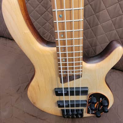 Cort B4ELEMENTOPN Mahogany Body Ash Top 5pcs Walnut & Panga Panga Neck 4-String Electric Bass Guitar image 14
