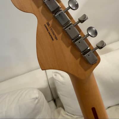 Fender American Performer Stratocaster with Rosewood Fretboard 2018 - Present - Honeyburst image 3