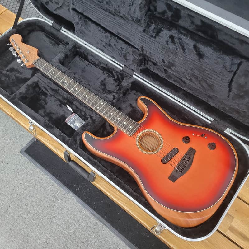 Fender American Acoustasonic Stratocaster 2021 with Case - 3 Color Sunburst