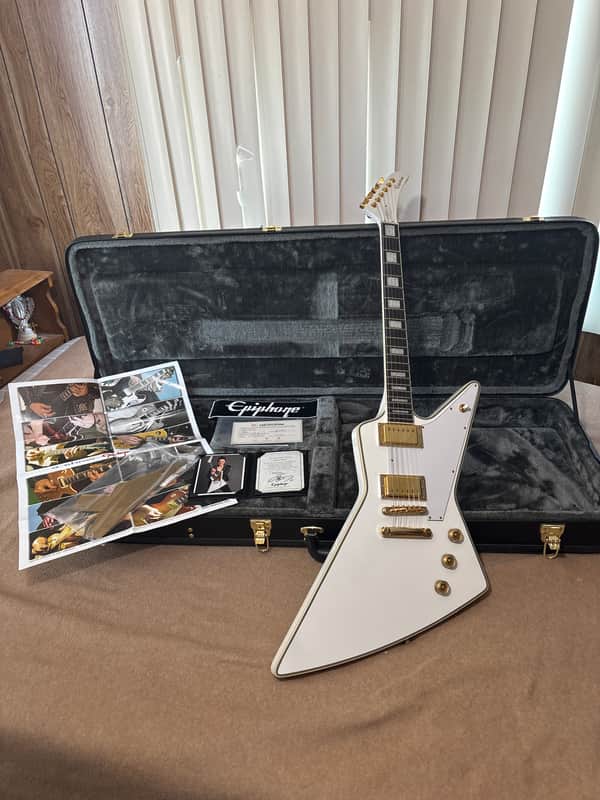 Epiphone Lzzy Hale Signature Explorer 2019 - Alpine White image 1