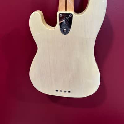 Fender Telecaster Bass with Maple Fretboard 1971 - 1979 - Blonde image 4