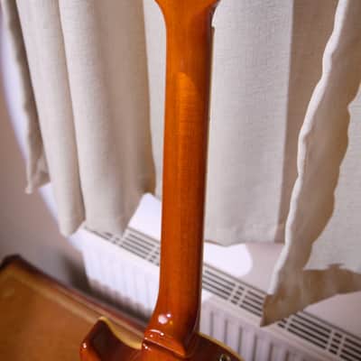 Mysterious Japan Import Les Paul 1990s-2000s - Cherry Sunburst image 8
