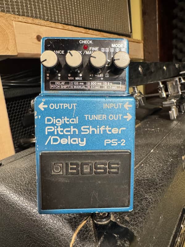 Boss PS-2 Digital Pitch Shifter Delay | Reverb