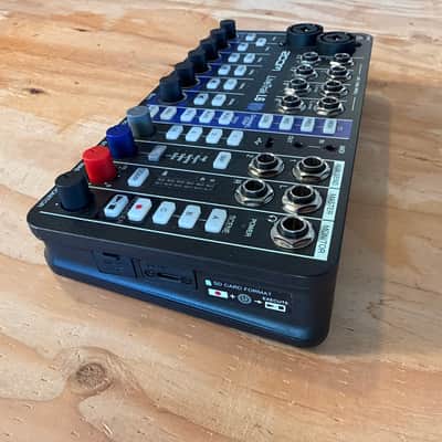 Zoom LiveTrak L6 6 Channel Digital Mixer / Recorder 2024 - Present - Black image 5