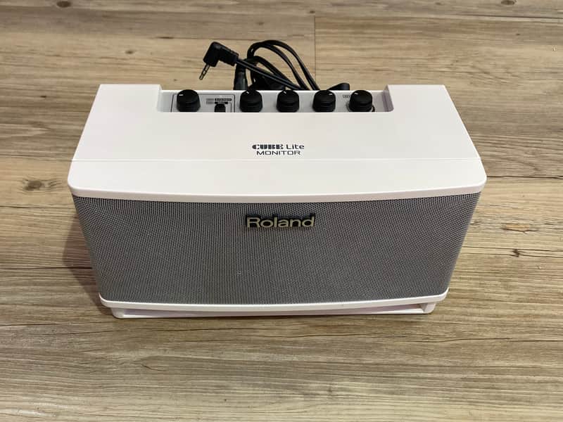 ROLAND - Cube Lite Monitor image 1