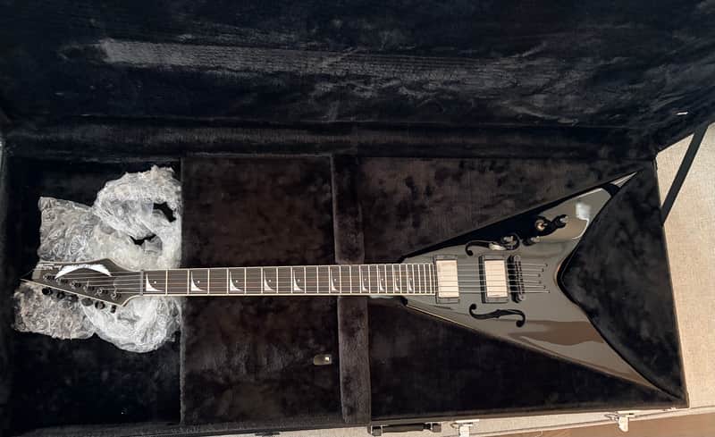 Dean STRADI VMNT-CBK Dave Mustaine Signature V with Case 2010s - Classic Black image 1