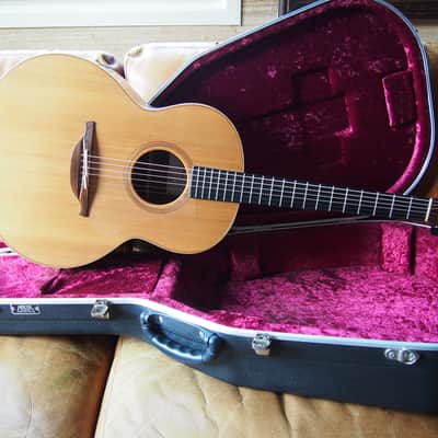 2011 Lowden F-32, AAA Sitka spruce top, Rosewood body, LR Baggs mic + Hiscox OHSC image 1