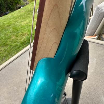 Video! Ibanez SR300E-CUB Standard Soundgear Bass 2020 - Present - Cerulean Aura Burst image 8