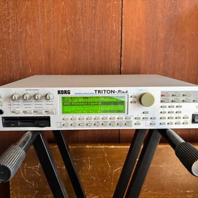 Korg Triton Rack Synthesizer/Sampler Workstation Ver 1.5.1 w/ power supply image 2