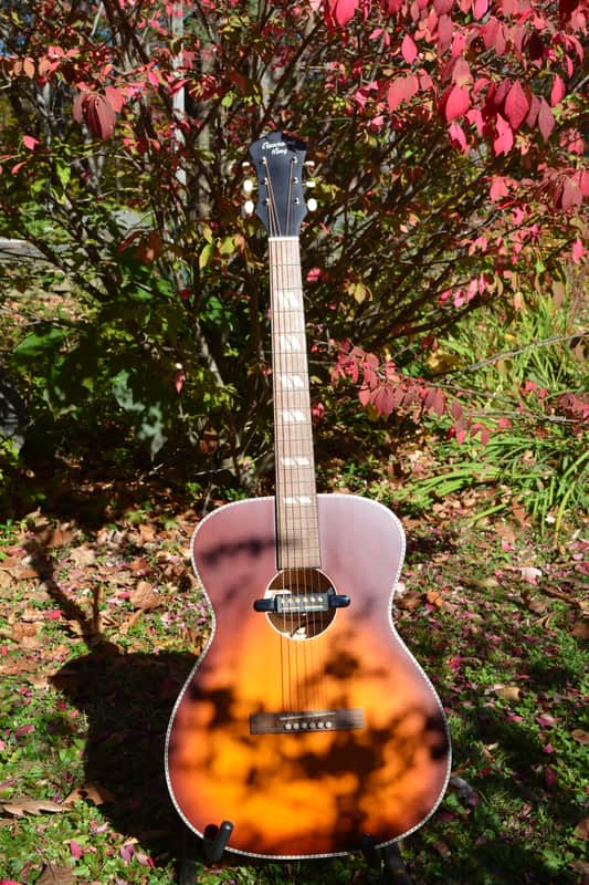 2021 Recording King Dirty 30s 7, w/a Toba 000 body in Sunburst w/ Gold Foil Soundhole Pickup, w/New set-up, & New Black Hardshell Case ~ Mint ! image 1