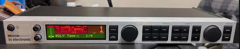 TC Electronic G Major 2 | Reverb