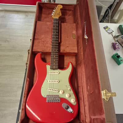 Fender Custom Shop Limited Edition `63 Stratocaster Journeyman/Closet classic/ Aged Fiesta Red (***Secondhand***) image 11
