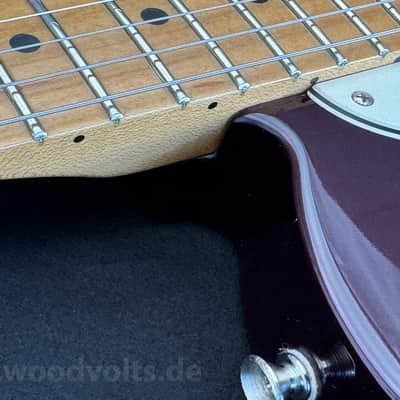 Fender Standard Telecaster 2006 - 2014 - Midnight Wine image 10