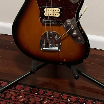 Fender Kurt Cobain Road Worn Jaguar 2012 - 3-Color Sunburst image 2