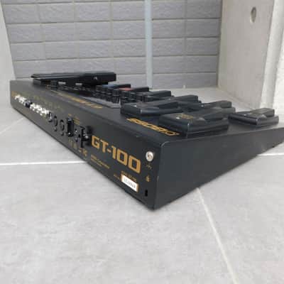 Boss GT-100 Guitar Effects Processor  Black image 3