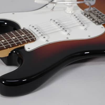 2011 Fender American Special Stratocaster Sunburst Electric Guitar w/HSC image 5