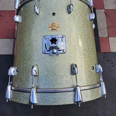 Yamaha Birch Custom Absolute 2000s 18x20 - Silver Sparkle image 2