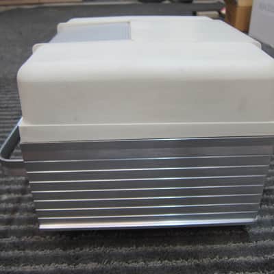 Bell-O-Matic 603 Stereo Tube Snap Load Cartridge Tape Player/Recorder, Internal/External Speakers, Working, 9 Tape Cartridges, RARE, USA, 1960s - Silver / Beige image 4