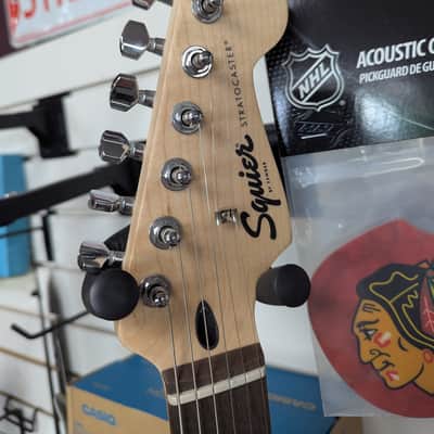 Fender Squier Sonic Stratocaster Electric Guitar – Strat Style – Lightweight – Great Player - Blue image 3