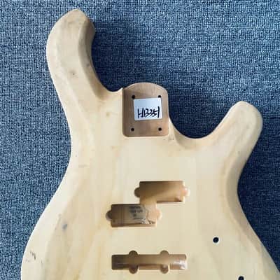 Basswood 4 String Bass Guitar Body image 6