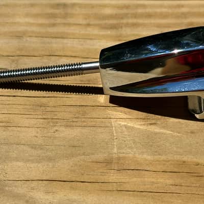 World Max Chrome Die Cast bass drum claws-16 qty. image 3