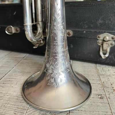 Frank Holton "New Proportion" Cornet — Serial #6646 — Chicago, c.1903–05 — Silver Plate — Collector-Player — Original Case, Extra Slides & Two Period Holton Mouthpieces image 2
