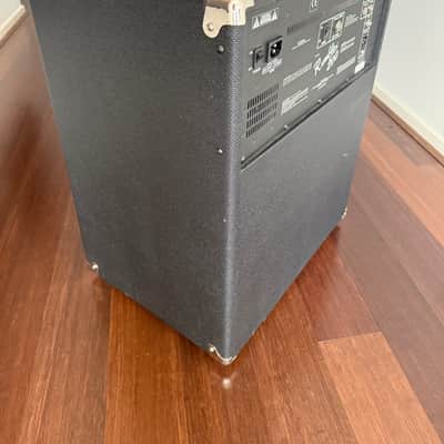Fender Rumble 200 V3 200-Watt 1x15" Bass Combo 2015 - Present Black image 2