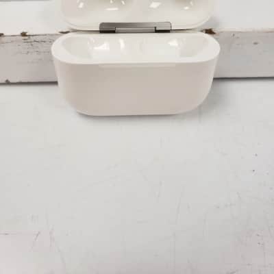 Apple AirPod Pro 3rd Gen image 7